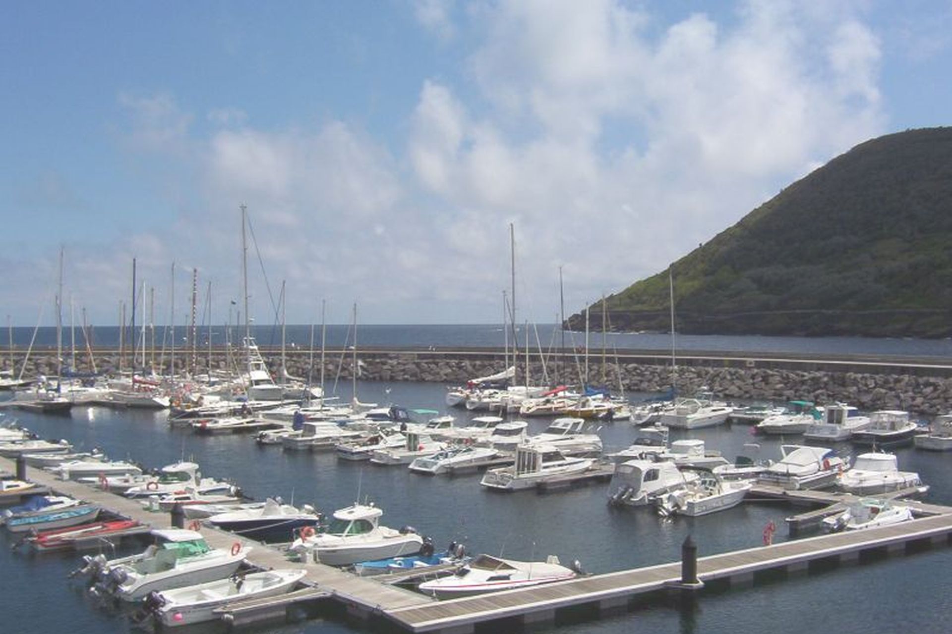 Haven, Terceira - Azoren eilandhoppen fly drive